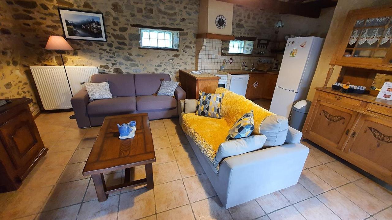 La Vallee Du Launay Taden Exterior photo